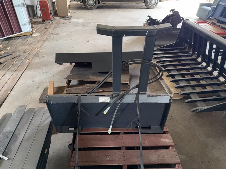 attachments-international-cedar-shear-skid-attachment-image-3