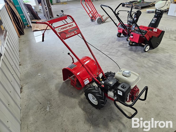 troy-built-proline-21a-665b766-16"-tiller-image-3