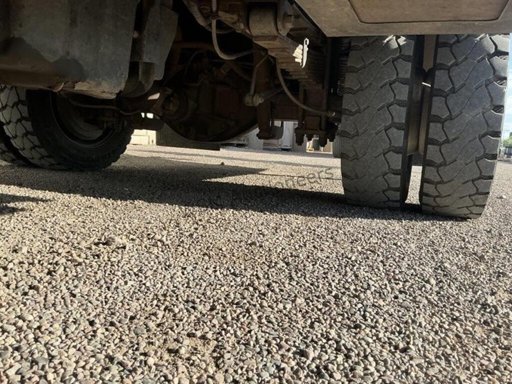 2016-ford-f550-image-28