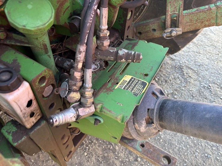 john-deere-6410-image-23