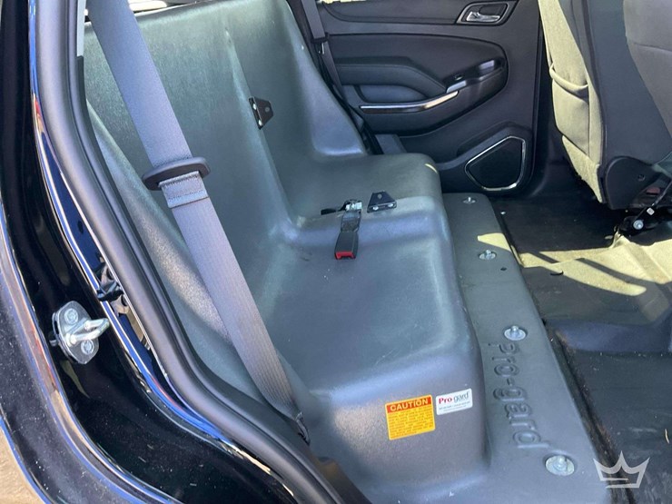 2020-chevrolet-tahoe-image-23