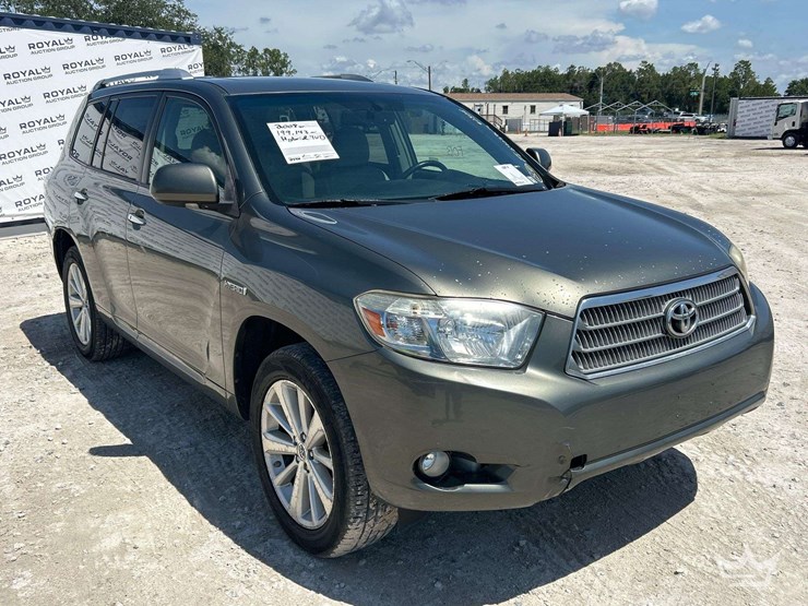 2008-toyota-highlander-image-2