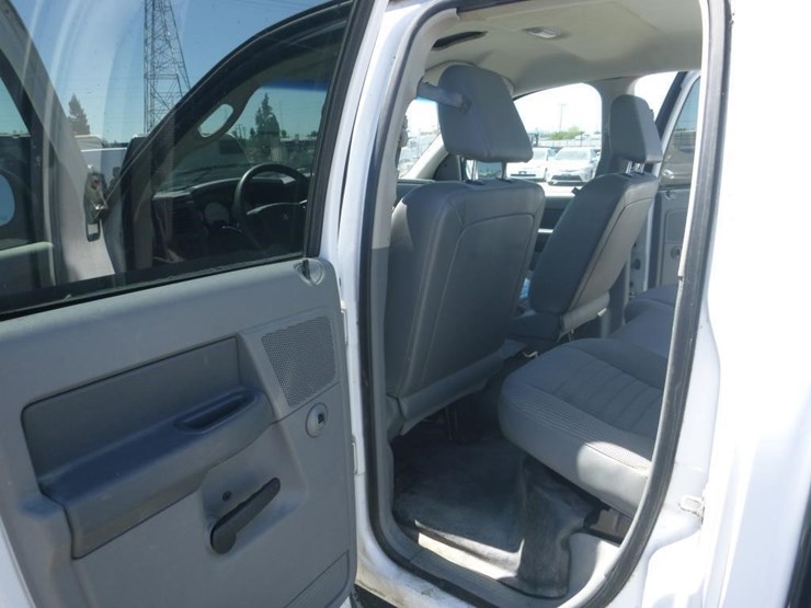 2007-dodge-ram-1500-image-7