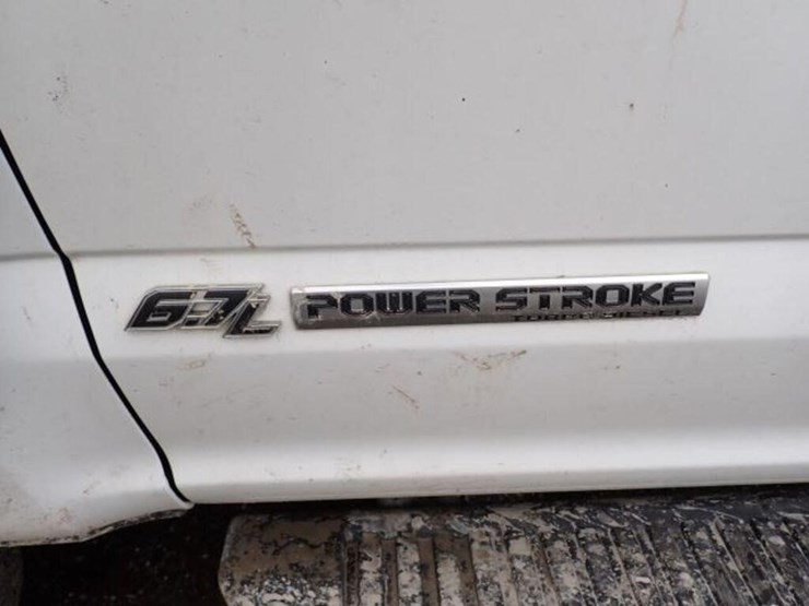 2019-ford-f350-xl-image-9