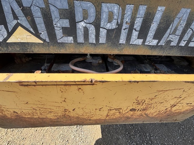 caterpillar-cp-433c-image-34