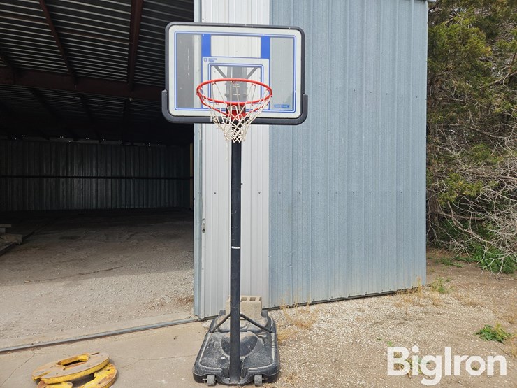 basketball-hoop-image-2