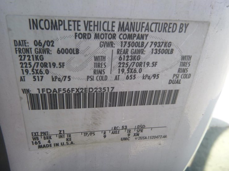 2002-ford-f550-image-29