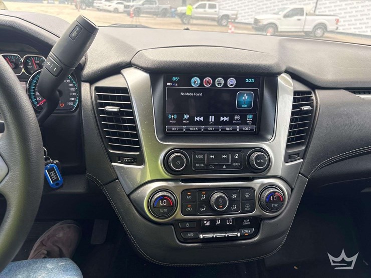 2019-chevrolet-tahoe-image-12
