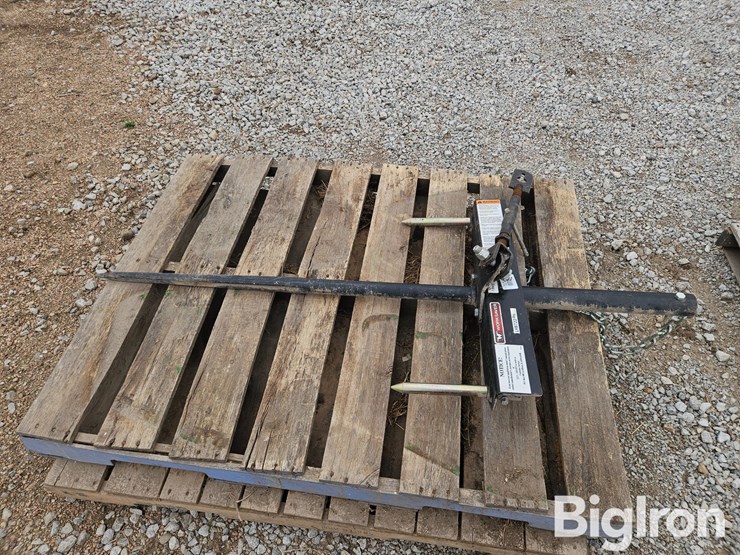 worksaver-bale-spear-loader-attachment-image-7