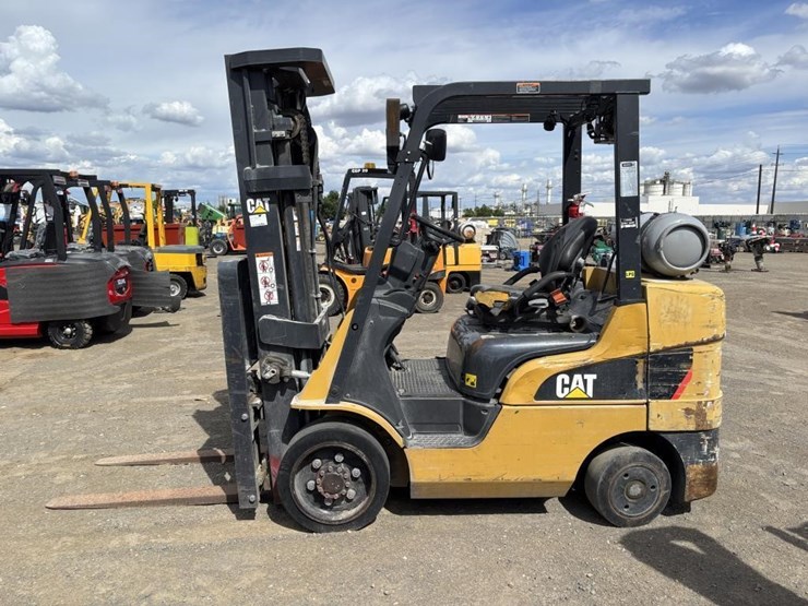 2020-caterpillar-2c6000-image-5