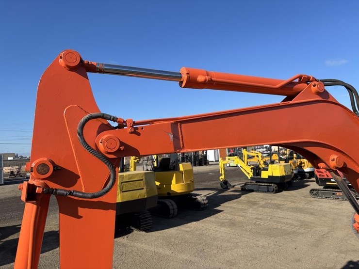 kubota-kh90h-image-14