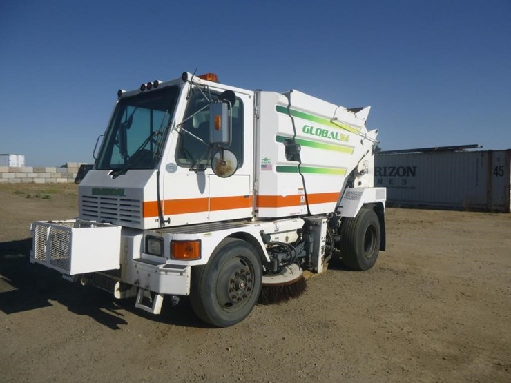 2013-global-m4-sweeper-image-2