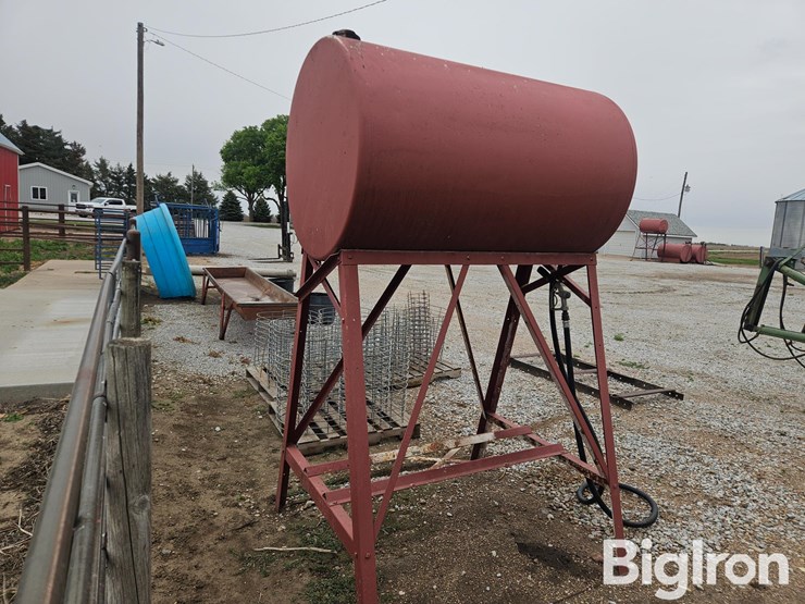 300-gal-fuel-tank-image-5