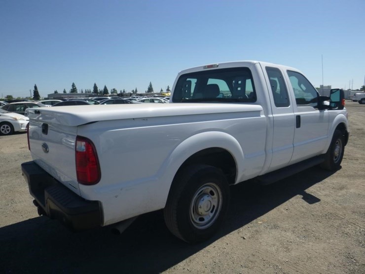 2015-ford-f250-image-3
