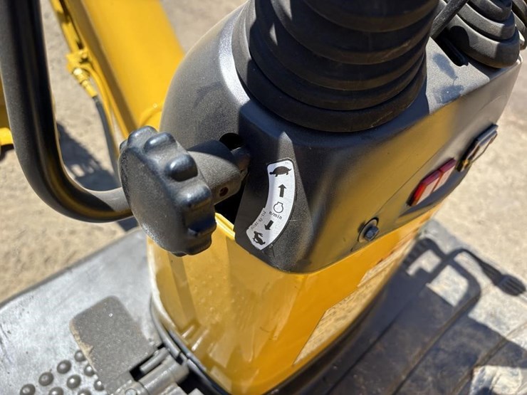 komatsu-pc03-2f-image-22