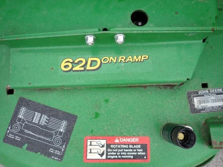 john-deere-200-image-56