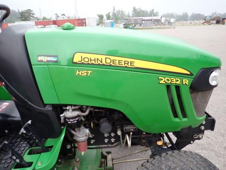 john-deere-200-image-34