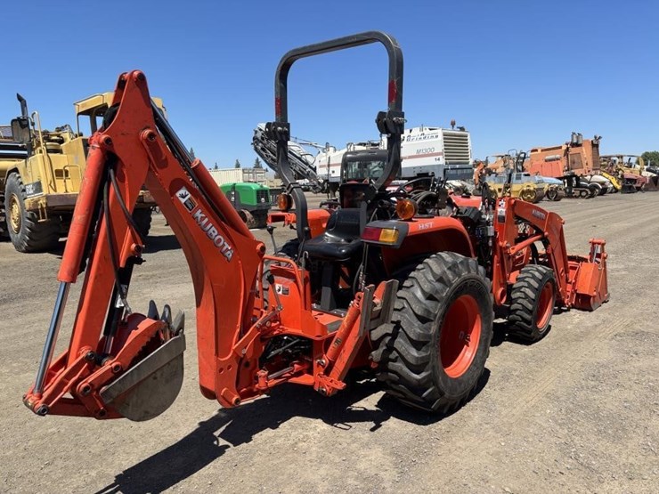 2013-kubota-l3800d-image-3