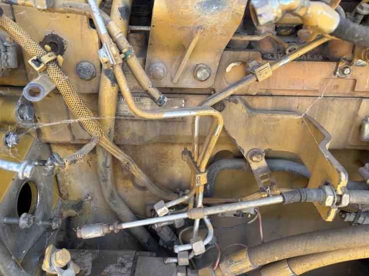 caterpillar-cp-433c-image-39