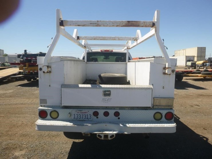 2011-chevrolet-2500-image-7