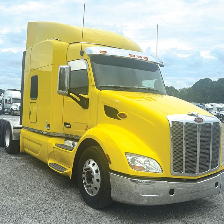 2020 PETERBILT 579