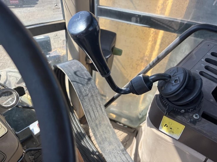 john-deere-6410-image-42