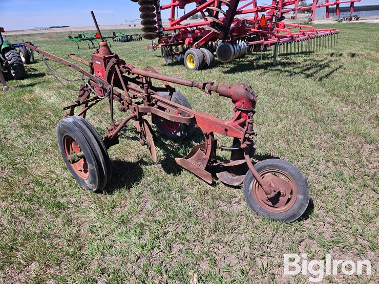 servis-international-antique-1-bottom-whirlwind-terrace-plow-image-7