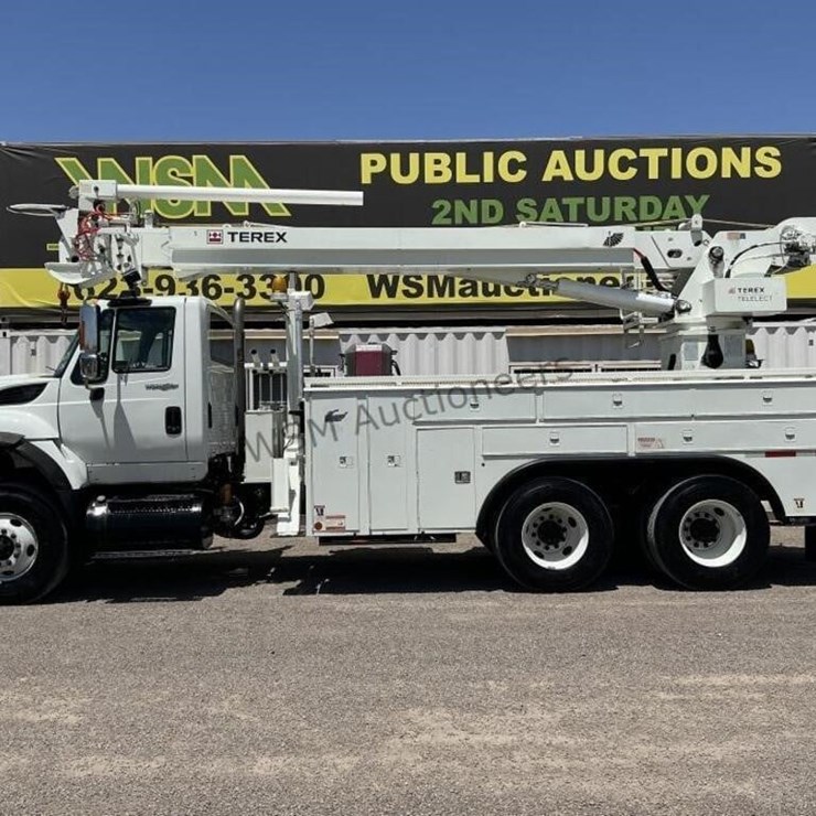 2009 INTERNATIONAL WORKSTAR 7600