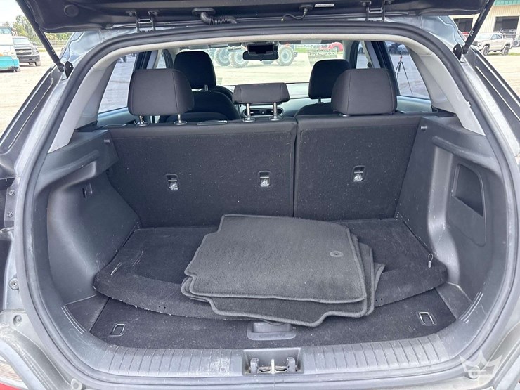 2019-hyundai-kona-sedan-image-16