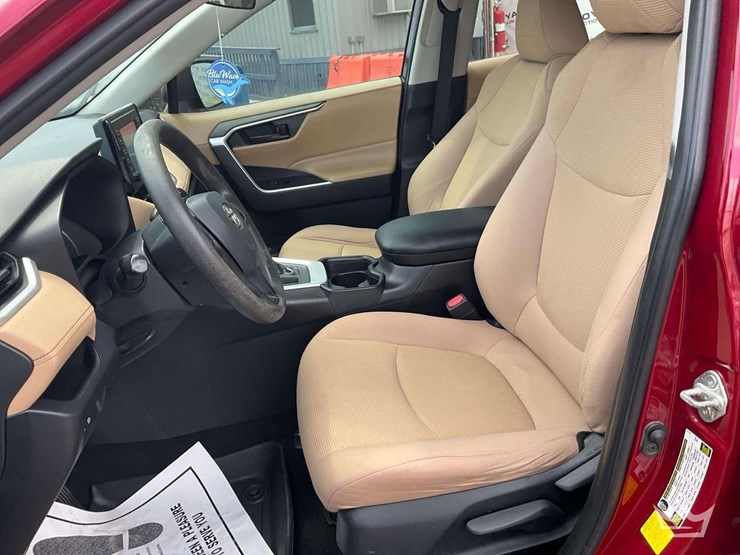 2019-toyota-rav4-image-20
