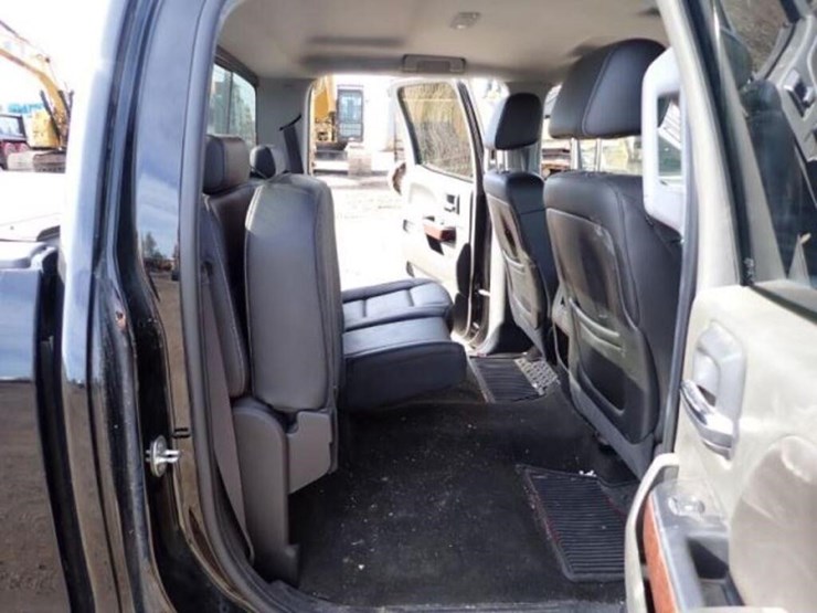 2014-gmc-sierra-slt-crew-cab-4x4-pickup-truck-3gtu-image-23