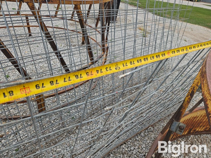 round-bale-feeders-&-mesh-livestock-panels-image-19