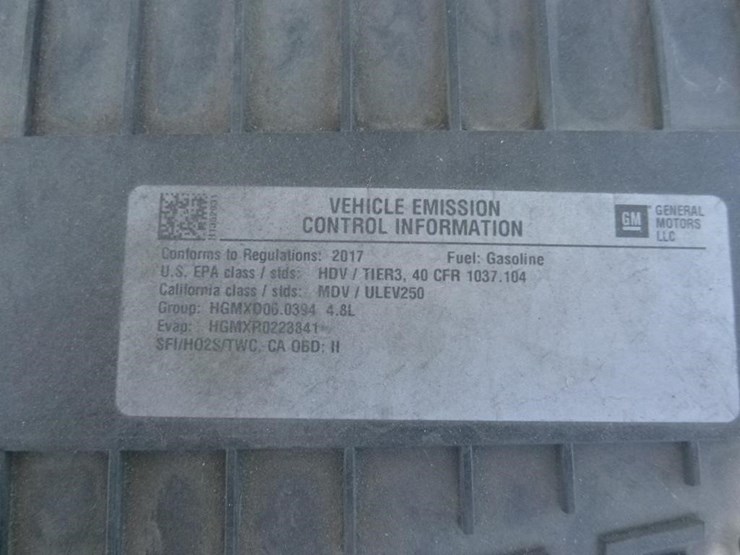 2017-chevrolet-express-2500-image-12