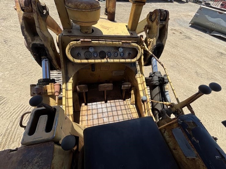 1957-caterpillar-955h-image-30