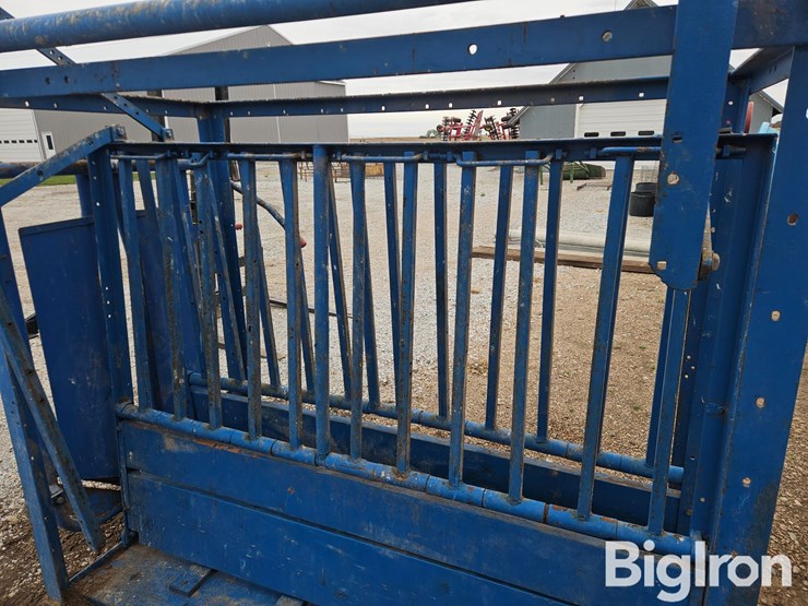 priefert-model-85-cattle-chute-w/-head-gate-image-15
