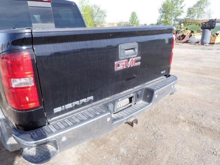 2014-gmc-sierra-slt-crew-cab-4x4-pickup-truck-3gtu-image-37