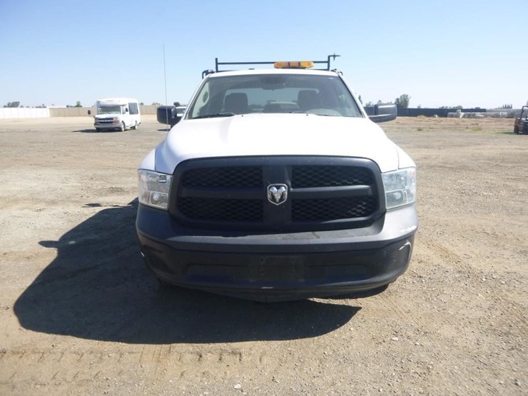 2014-dodge-ram-1500-image-25