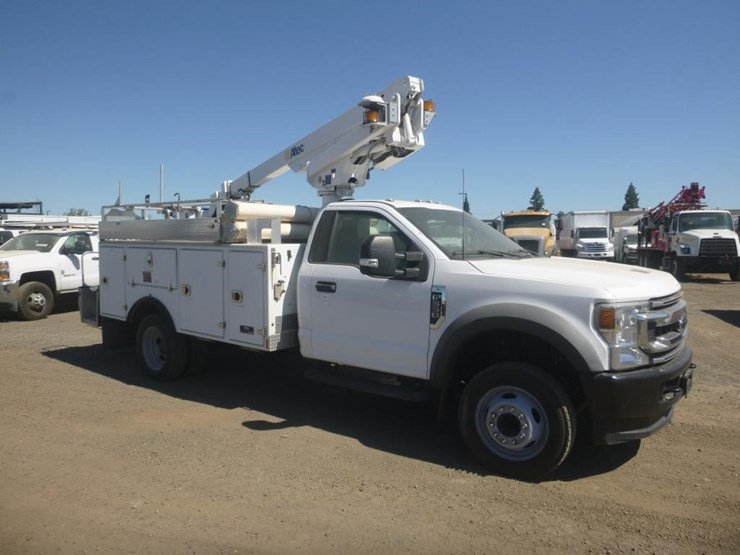 2022-ford-f450-image-2