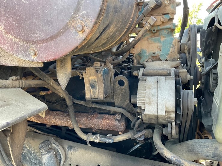 1988-ford-l8000-image-11