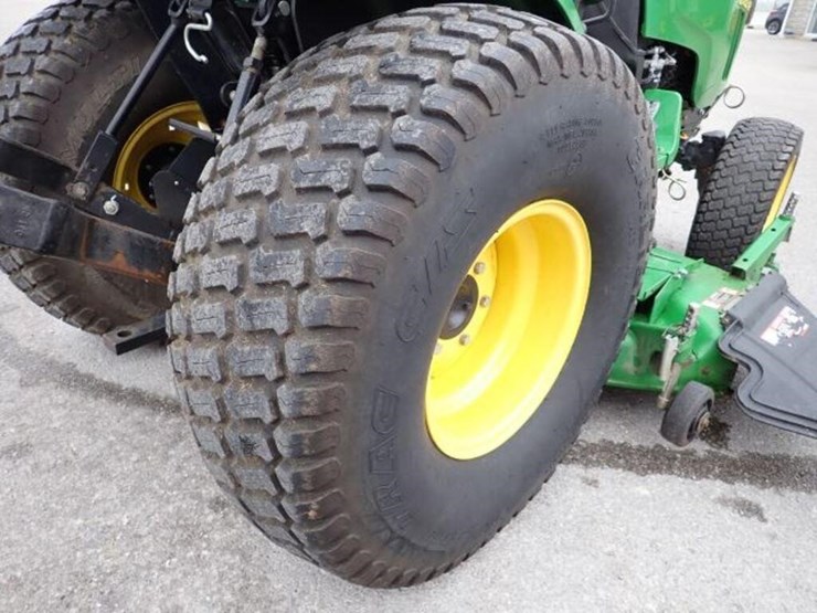 john-deere-200-image-67