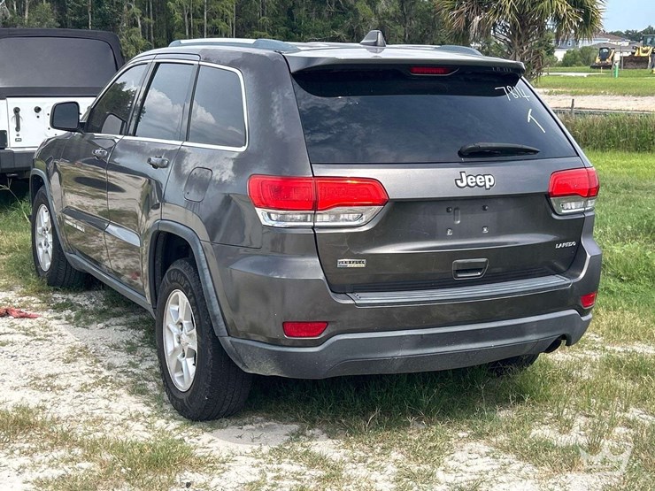 2014-jeep-grand-cherokee-image-2