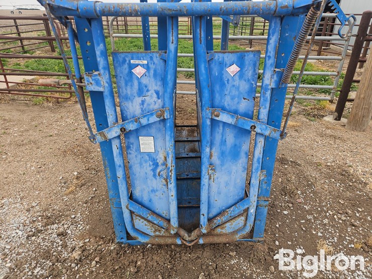 priefert-model-85-cattle-chute-w/-head-gate-image-9