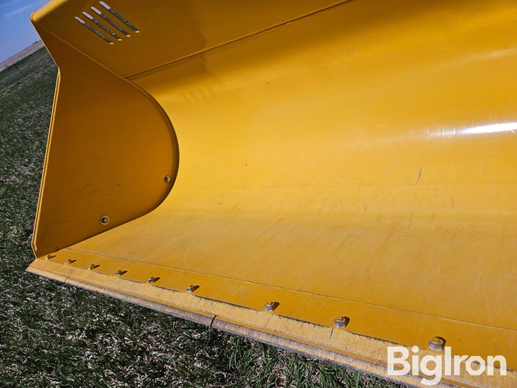2021-deere-324l-image-12