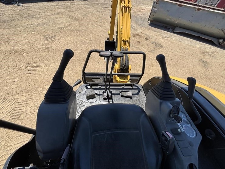 2018-caterpillar-303e-cr-image-24