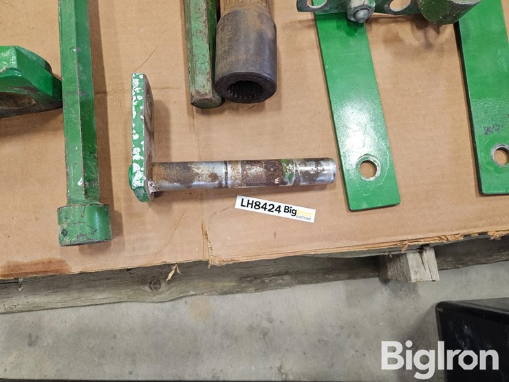 hand-tools,-tool-boxes-and-john-deere-parts-image-15