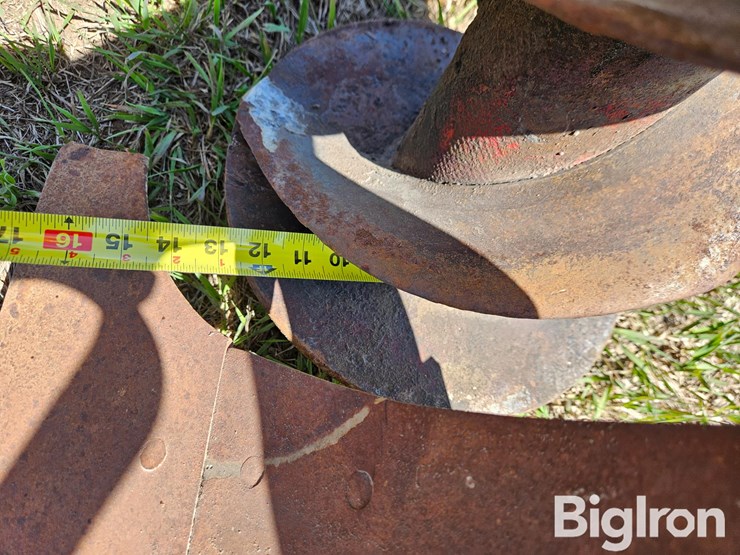 servis-international-antique-1-bottom-whirlwind-terrace-plow-image-18