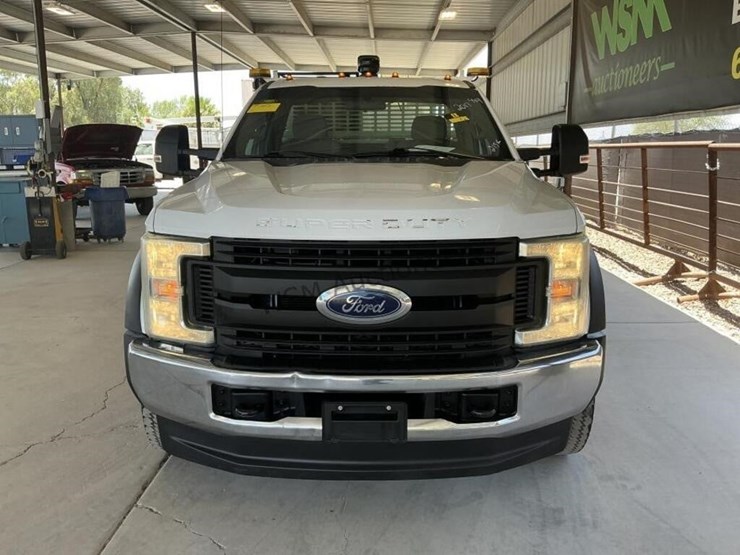 2017-ford-f450-image-3
