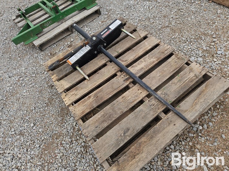 worksaver-bale-spear-loader-attachment-image-3
