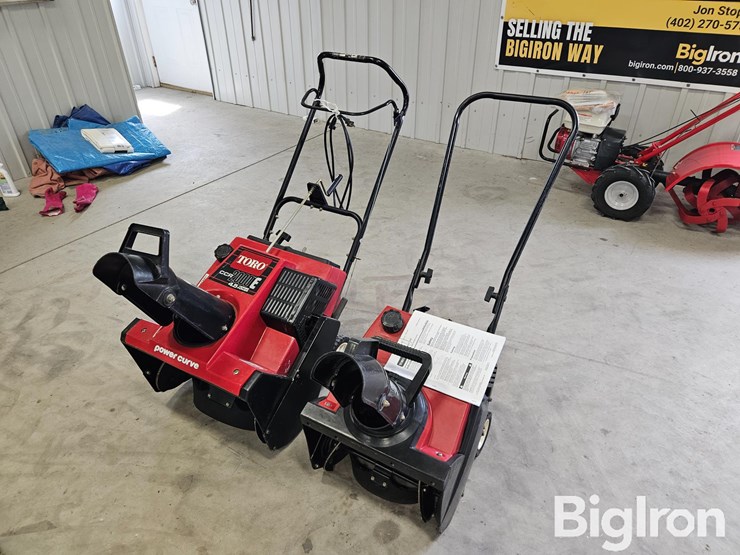 toro-snow-blowers-image-1