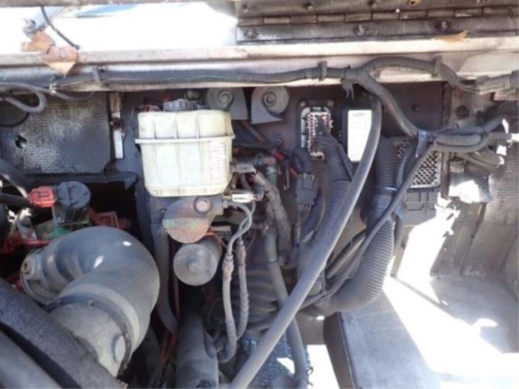 2008-freightliner-mt55-image-60
